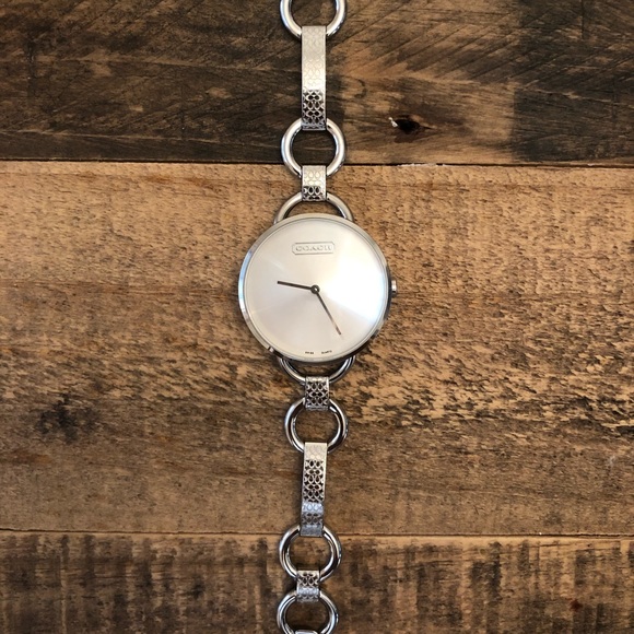 Coach watch - Picture 1 of 2